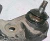 (SUSPENSION/STEERING) Replacing Ball Joints-20060122_003a.jpg