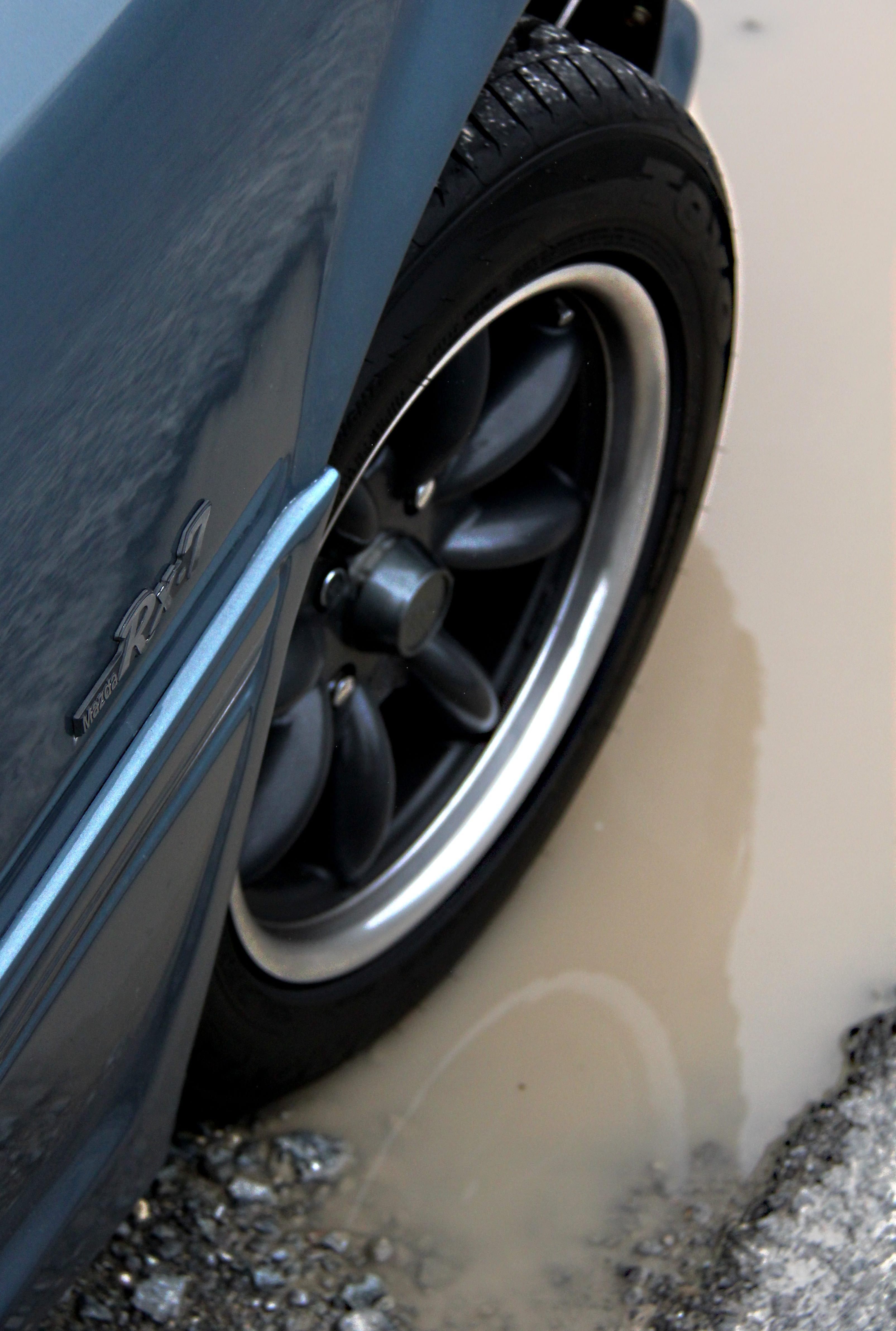 Name: wheel_zps5fd51ab5.jpg
Views: 1387
Size: 1.10 MB