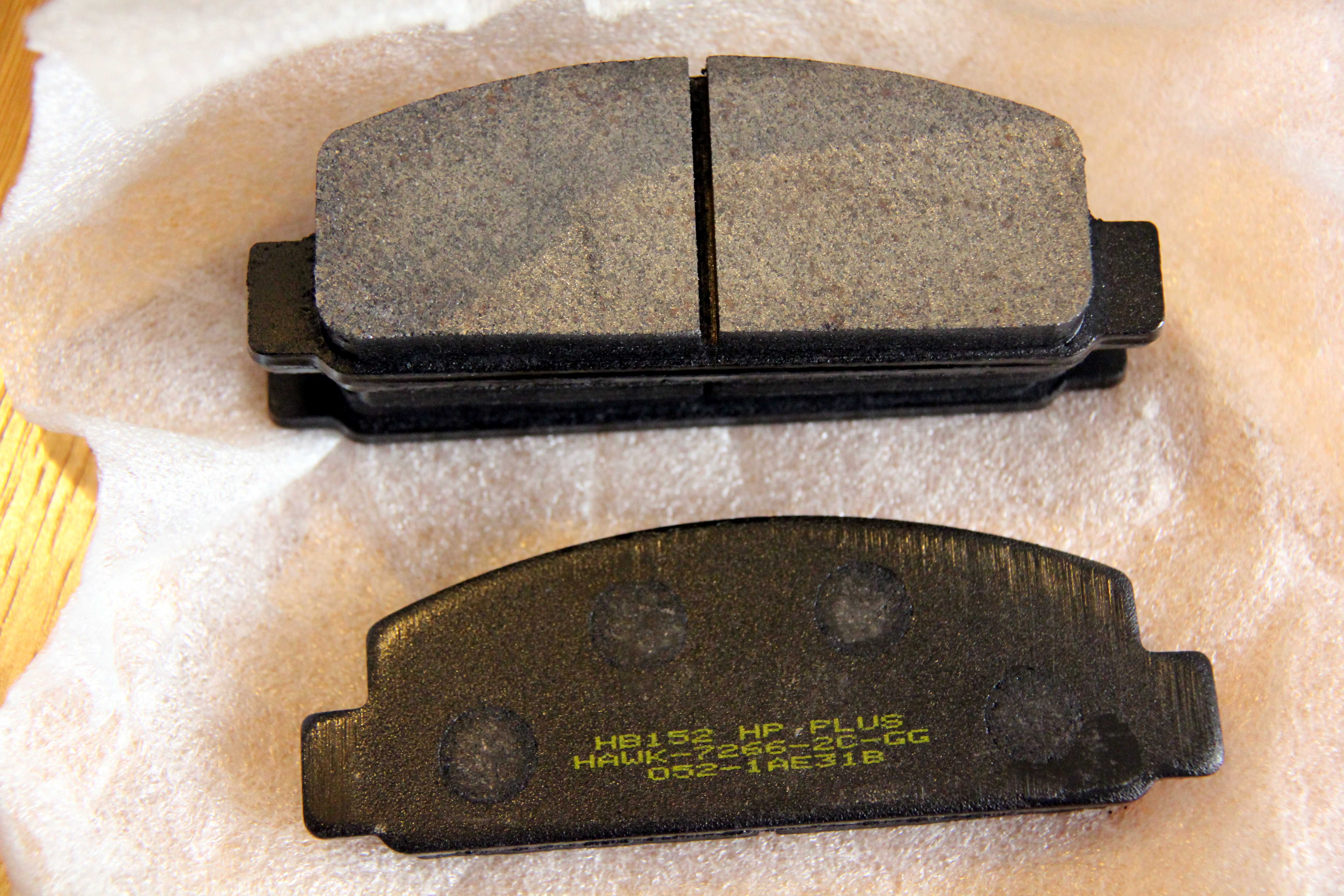 Name: hawkpads.jpg
Views: 411
Size: 1.08 MB