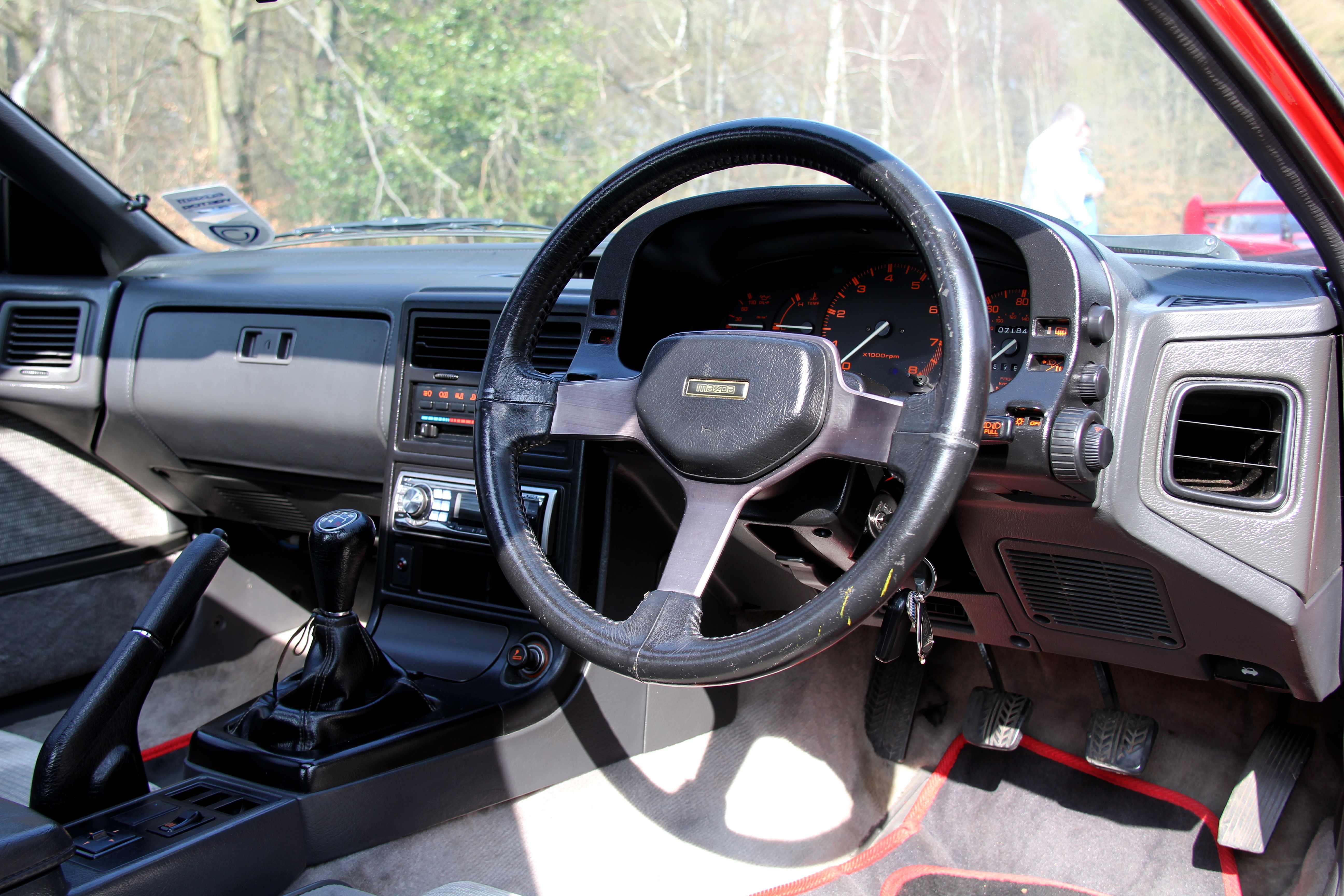 Name: FCcockpit.jpg
Views: 499
Size: 909.7 KB