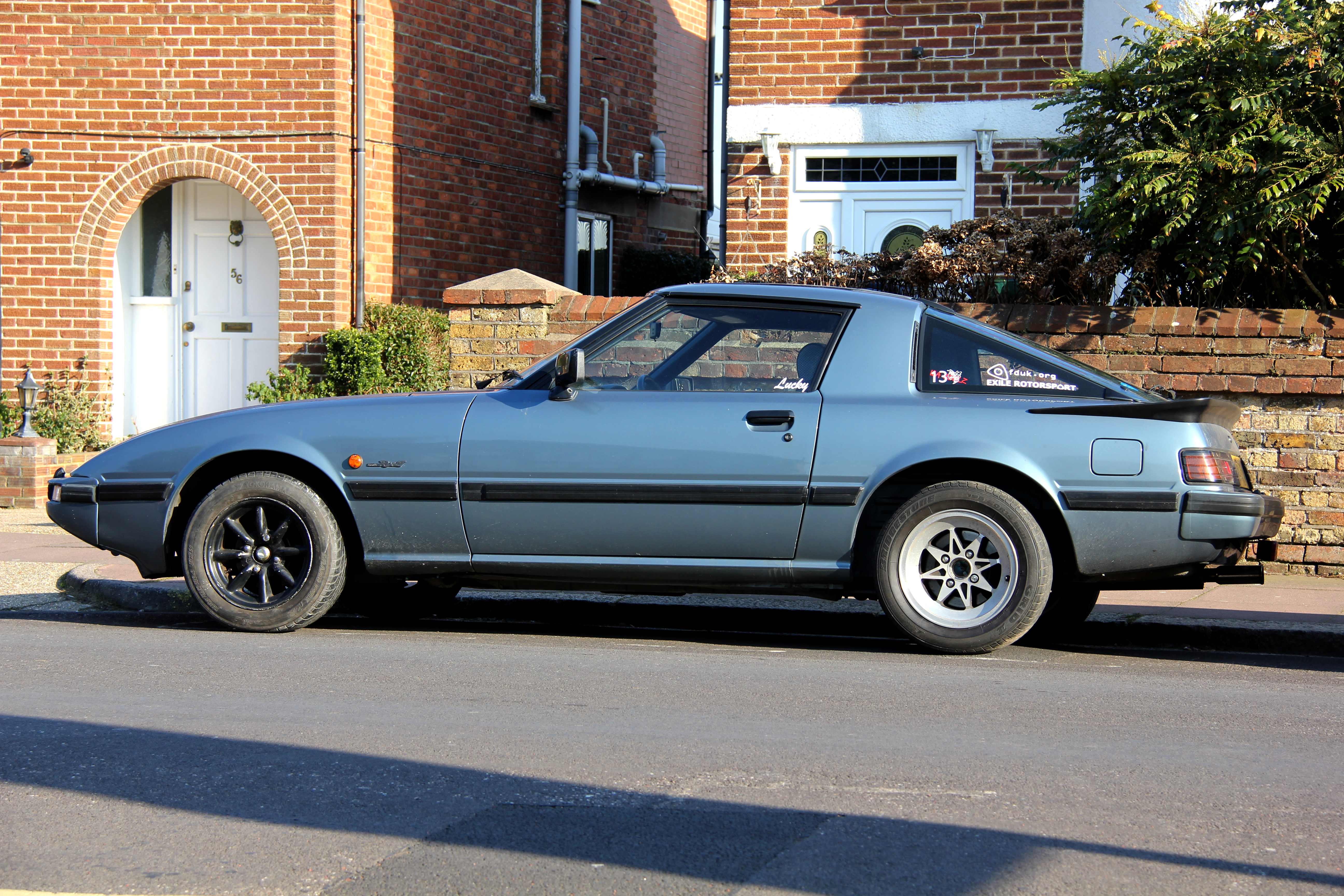Name: sideview.jpg
Views: 550
Size: 1.39 MB