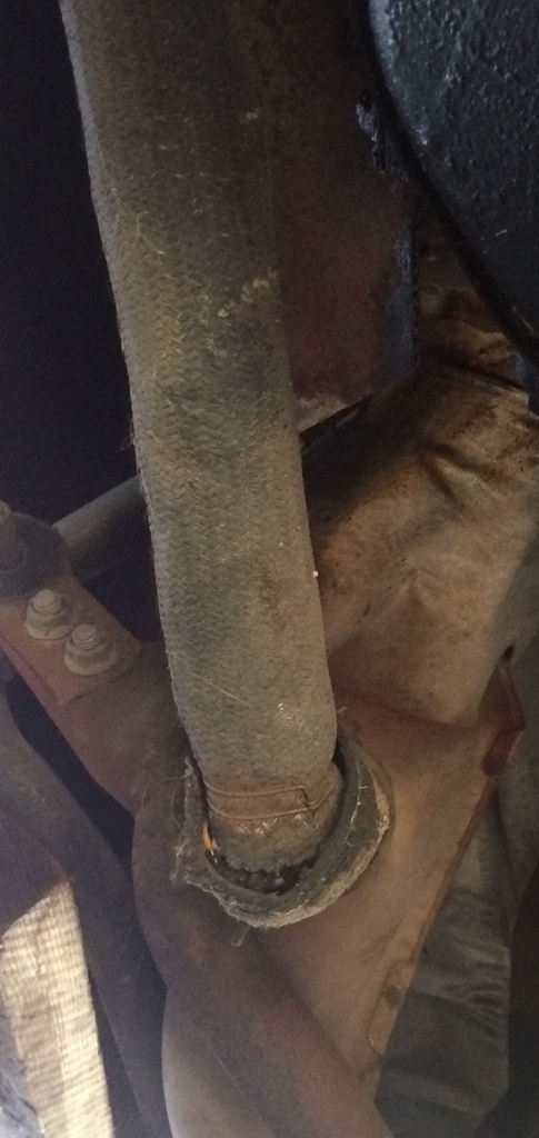Name: RX720exhaust20question203_zps1anbfvmg.jpg
Views: 35
Size: 280.3 KB