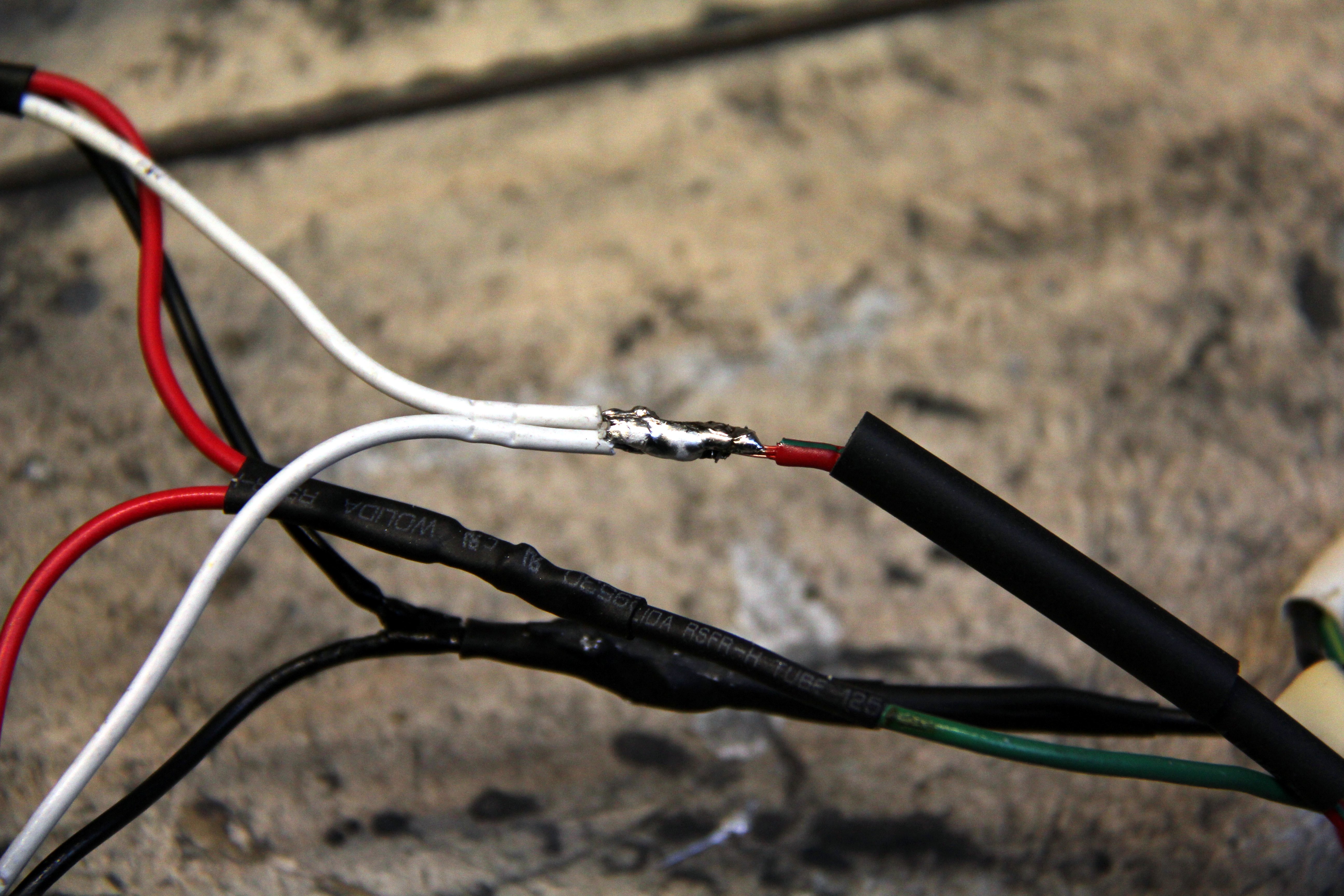 Name: Solder_zps39d444ae.jpg
Views: 878
Size: 2.37 MB