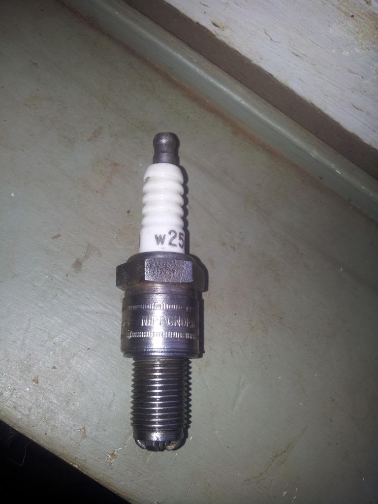 Name: plug3_zps054bcf02.jpg
Views: 326
Size: 61.4 KB