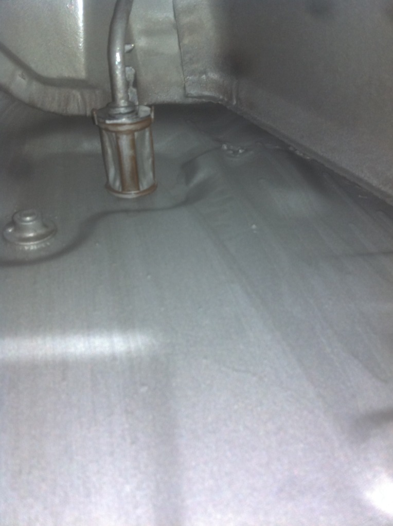 Name: insideoftank.jpg
Views: 347
Size: 104.0 KB