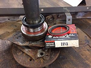 Axle seals for GSL-SE?-img_2402.jpg