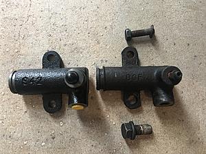 1984 Clutch Slave Cylinder Replacement-img_7857.jpg
