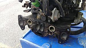 How to remove and replace inntake manifold in one session-1522011699308.jpg