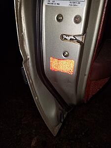 Red tape on door?-9wrpwrj.jpg