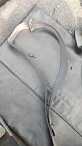 Are these cargo straps retarded, or is it just me???-aztbgojh.jpg