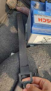 Are these cargo straps retarded, or is it just me???-beu1nb8h.jpg