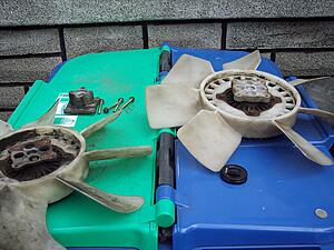1979 Fan clutch / 1985 Fan clutch different offset?-eyswtmo.jpg