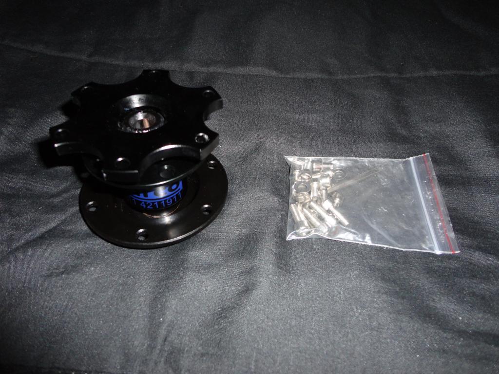 Name:  SparcoQuickRelease2_zpsd9dca89c.jpg
Views: 472
Size:  121.7 KB