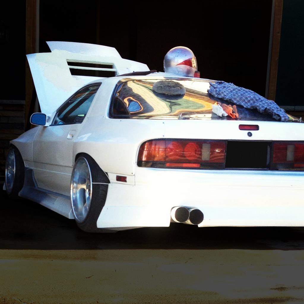 Name: Whitecar11_zps0ee53ce8.jpg
Views: 145
Size: 83.4 KB