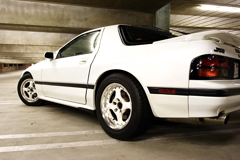Name:  RX7TII_whitewheels.jpg
Views: 1333
Size:  79.1 KB