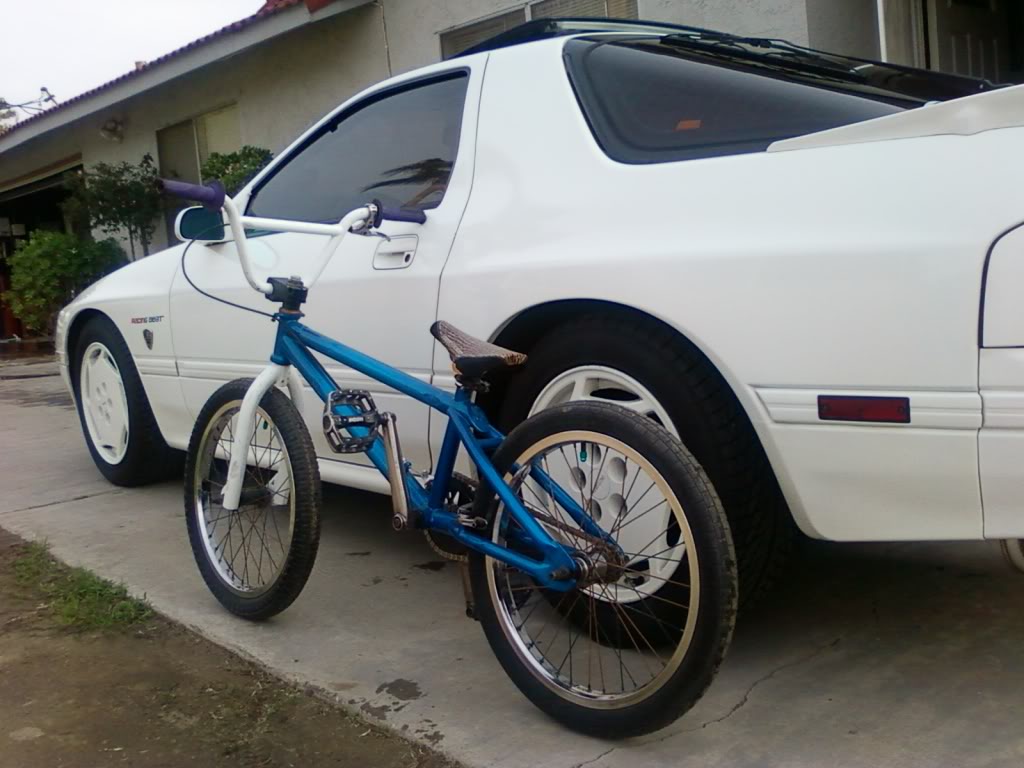 Name: bikeandcar.jpg
Views: 143
Size: 96.2 KB