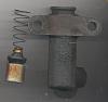 slave cylinder question-slavecylinderguts.jpg