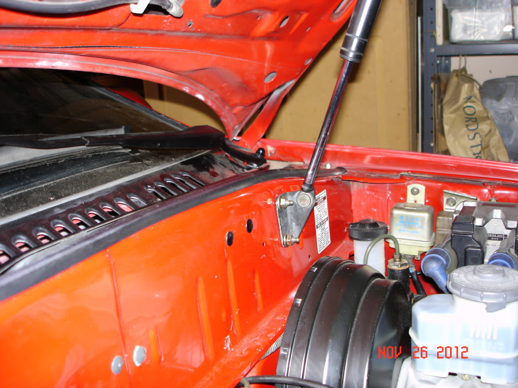 Name:  GTU214.jpg
Views: 197
Size:  170.9 KB