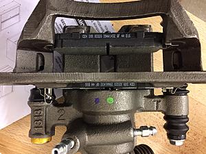 Help an idiot change rear brake pads!-img_2538.jpg
