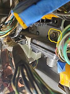 Removing Front Harness-pxtzfof.jpg