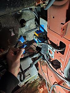 Removing Front Harness-mrkvwyk.jpg