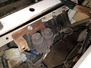 88 TII Engine Bay Relay Placement-cr6kfya.jpg