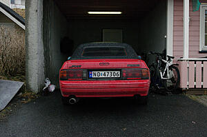 rear licence plate-xkbjq.jpg