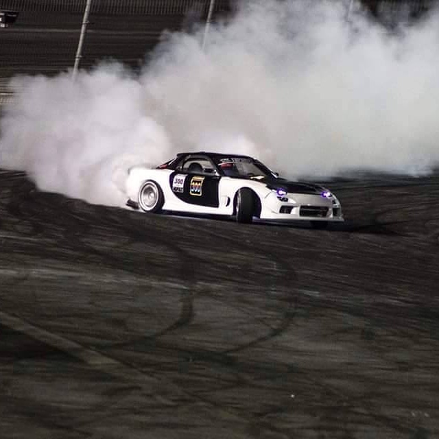 Name:  Irwindale%20speedway%20thursday%20night%20drift%20new%20kit%20unveil_zpsivozjgpq.jpg
Views: 606
Size:  88.0 KB