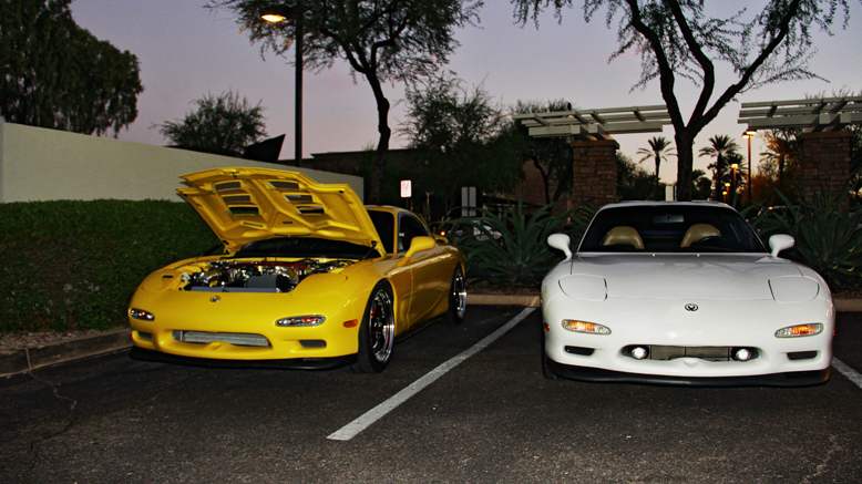 Name: 25YellowandWhiteFD_zps5453ee61.jpg
Views: 621
Size: 394.7 KB