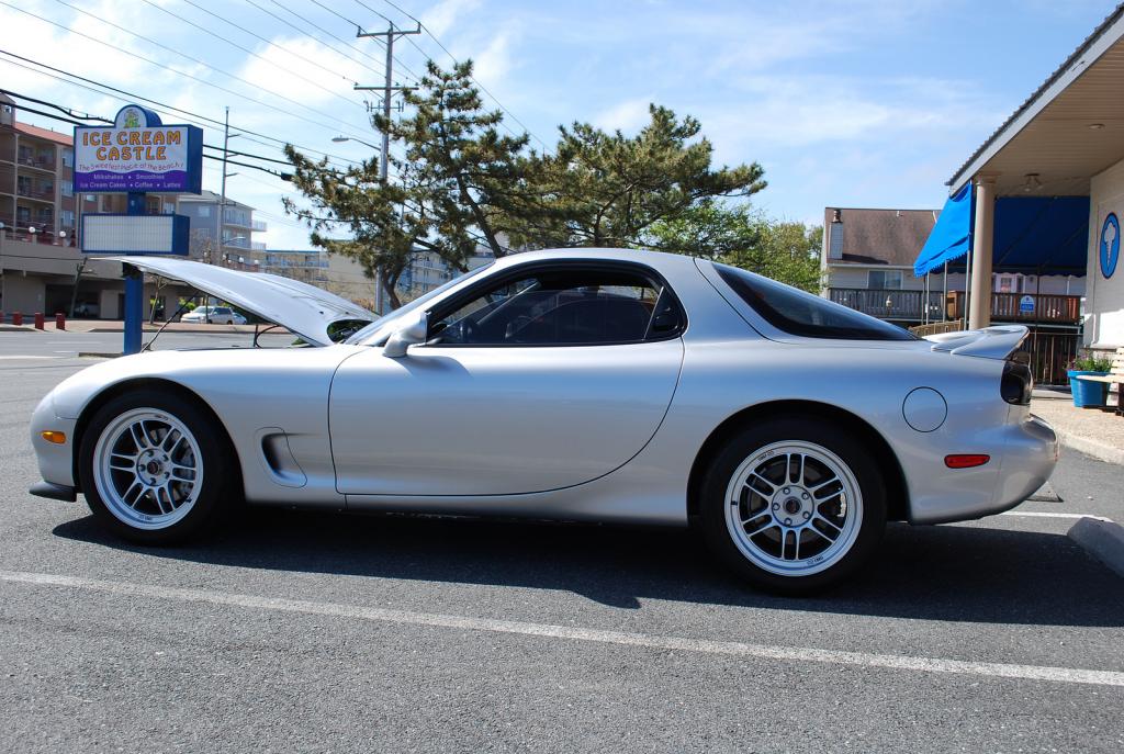Name:  RX7-3_zps4d3ba94c.jpg
Views: 435
Size:  136.3 KB