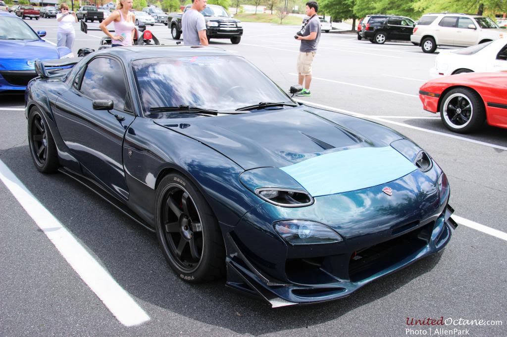 Name:  tapeduphood_zpsd3863c13.jpg
Views: 368
Size:  130.0 KB