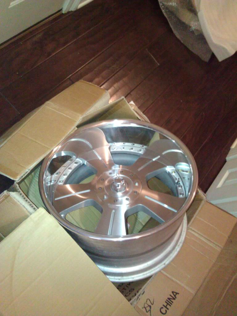Name:  WP_000049.jpg
Views: 387
Size:  90.8 KB