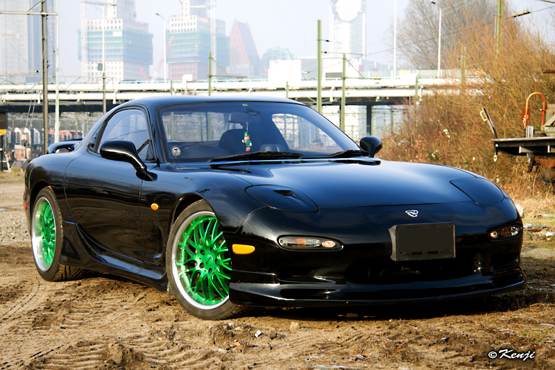 Name: RX7_Kenji_05.jpg
Views: 510
Size: 486.8 KB