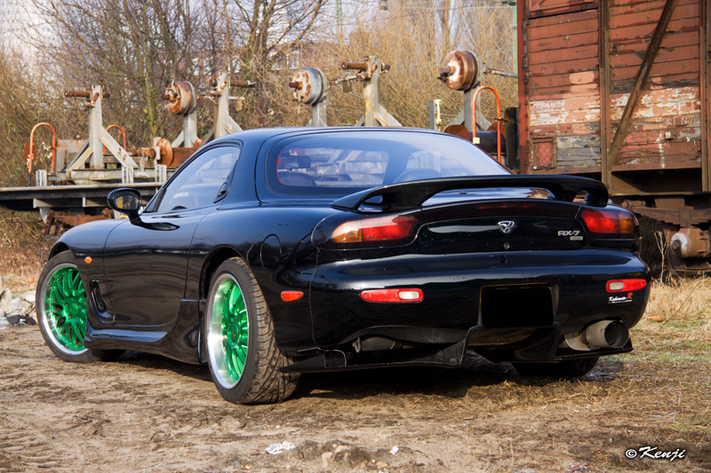 Name: RX7_Kenji_03.jpg
Views: 469
Size: 507.1 KB