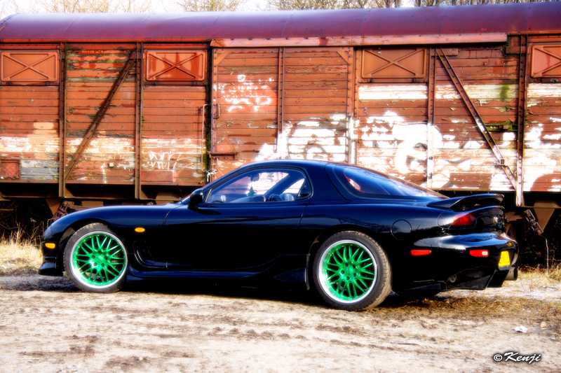 Name:  RX7_Kenji_01.jpg
Views: 487
Size:  490.8 KB