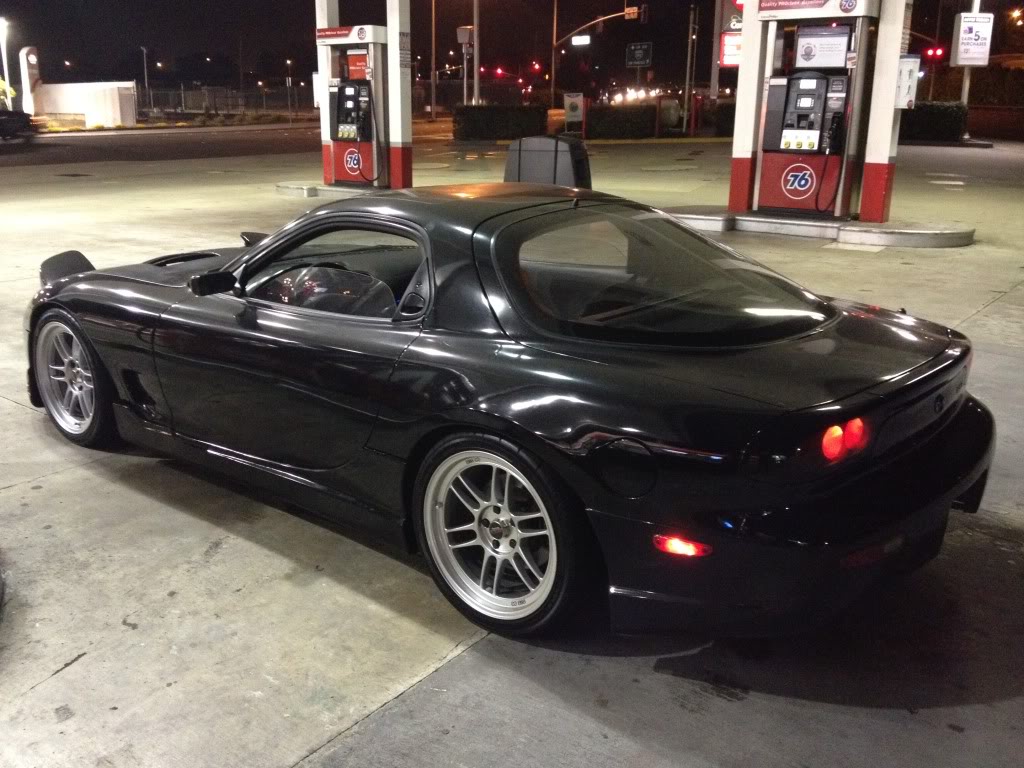 Name:  gasstationatnight.jpg
Views: 758
Size:  137.8 KB