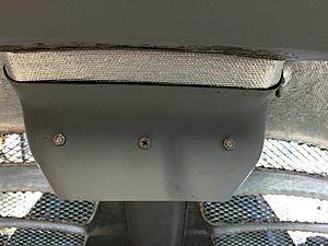 Carbonfiber bonnet insulation-battery-bonnet-fat-arse-010.jpg