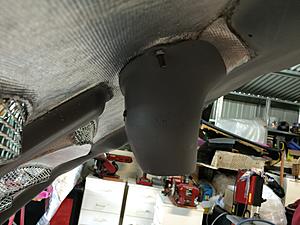 Carbonfiber bonnet insulation-battery-bonnet-fat-arse-011.jpg