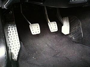 Billet gas pedal retainer?-6plcbp9.jpg
