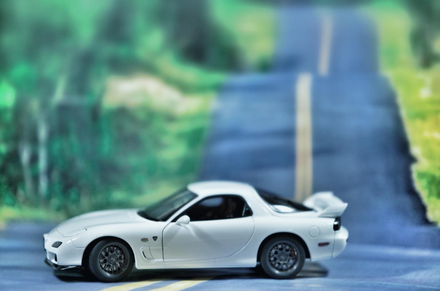 Spirit R Type A RX-7 Model 1:18 out now - RX7Club.com - Mazda RX7