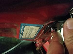 Beware of ebay hood struts-20180120_184927.jpg