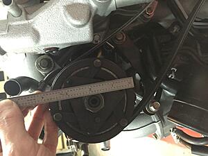 Am I crazy, or is my airpump pulley not correct?-wbq9ren.jpg