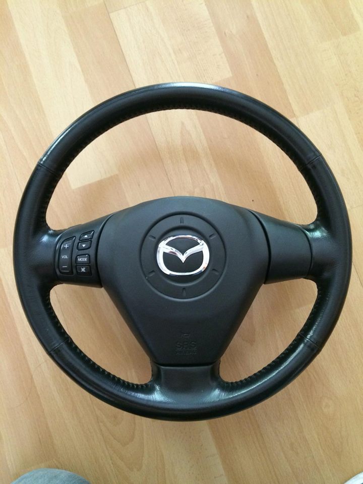 Name: Steering%20Wheel_zpsdchbcaq9.jpg
Views: 2551
Size: 89.1 KB