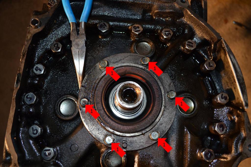 Name: 3-RearStationaryGear_zps129ec9ba.jpg
Views: 5747
Size: 137.8 KB