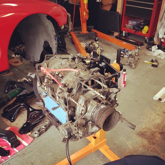 Name:  13BonEngineStand.jpg
Views: 1198
Size:  142.4 KB