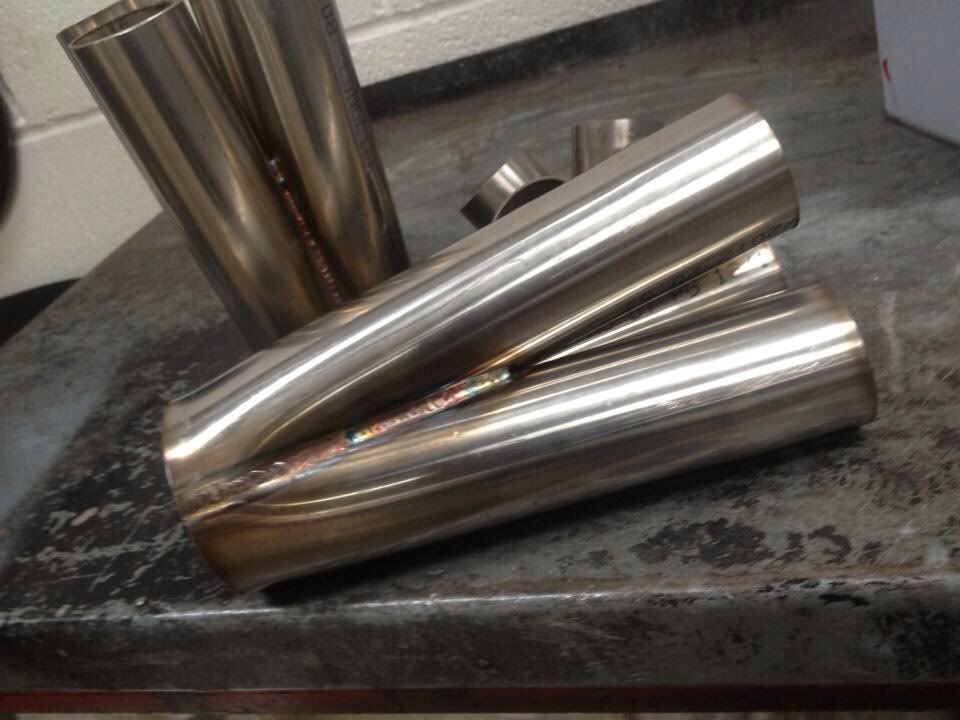 Name:  A3247205-76BC-4688-8AD2-75986445D985-2563-000001149F73554B_zps149ba57d.jpg
Views: 343
Size:  77.4 KB