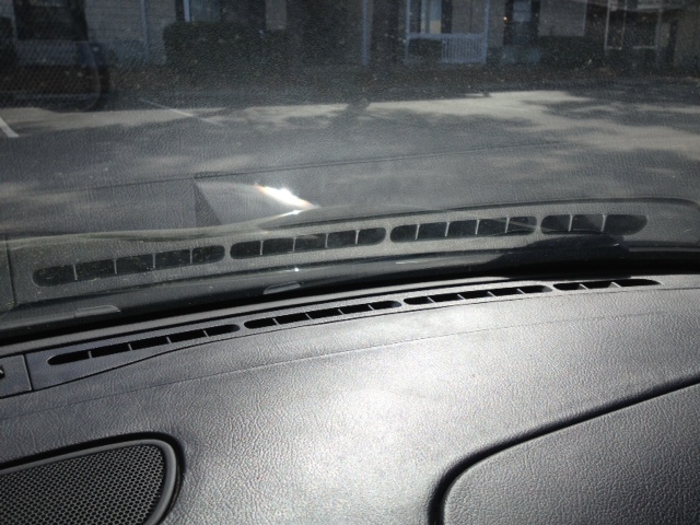 Name:  vent2_zps359a1cec.jpg
Views: 135
Size:  146.6 KB