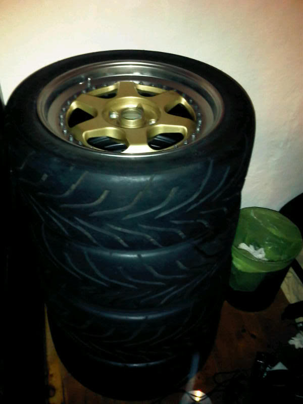 Name:  IMG-20130205-00049.jpg
Views: 339
Size:  40.0 KB