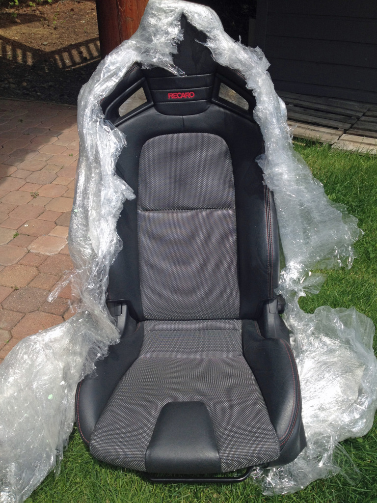 Name: IphoneMisc2012-05-18RecaroSeats011.jpg
Views: 642
Size: 331.4 KB
