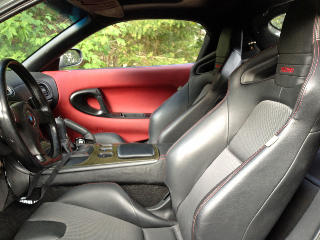 Name: RecaroSeatsInFinally090.jpg
Views: 911
Size: 237.2 KB